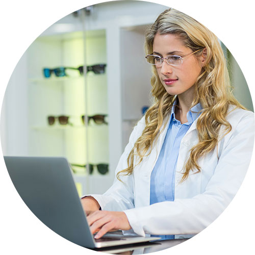 Optomitrist on laptop